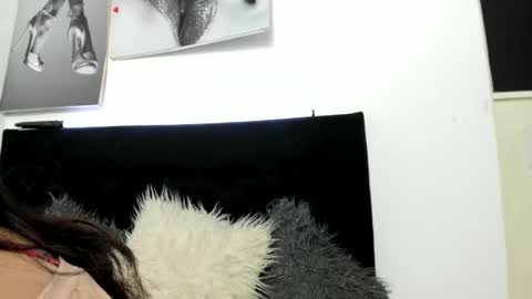 katherine_blair online show from June 29, 1:00 pm