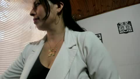 katherine_blair online show from July 6, 1:49 pm