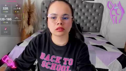 kathh_latorre online show from November 16, 2:28 pm