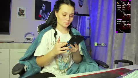 Snapshot of kathiekat chatting on March 5, 5:08 pm Kathie online show from March 5, 5:08 pm