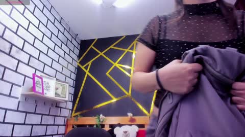 Snapshot of kathina_giraldo chatting on January 13, 12:35 pm Paola online show from January 13, 12:35 pm