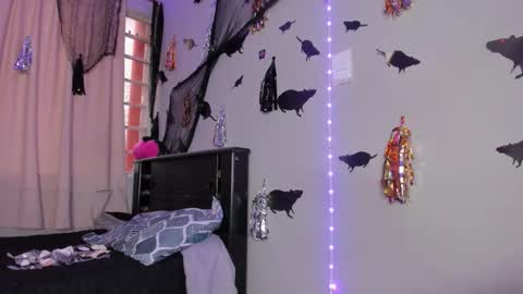 Katia online show from October 18, 4:21 pm