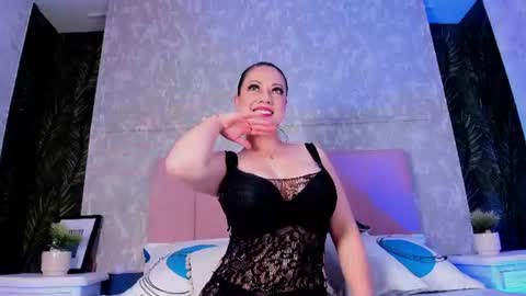 Katia  online show from July 7, 11:51 pm