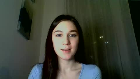katie_foxi online show from February 9, 3:34 pm