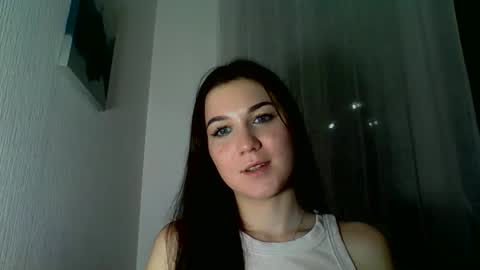 katie_foxi online show from October 15, 4:20 pm