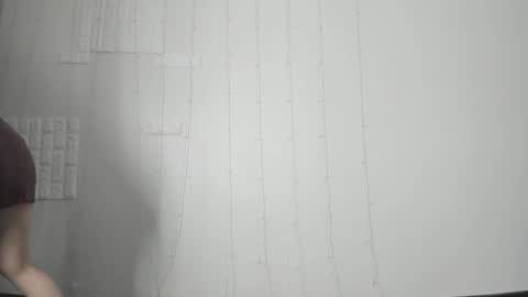 Snapshot of katie_ness chatting on December 4, 10:02 am Kate online show from December 4, 10:02 am