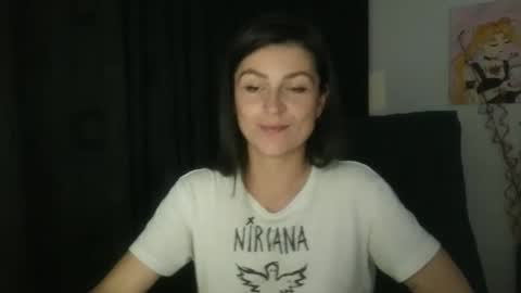 Snapshot of katlopez19 chatting on December 11, 5:53 am katalina online show from December 11, 5:53 am