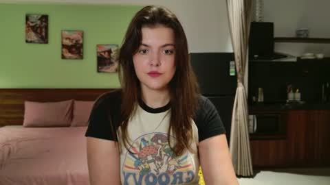 katnotcat online show from August 4, 5:08 pm