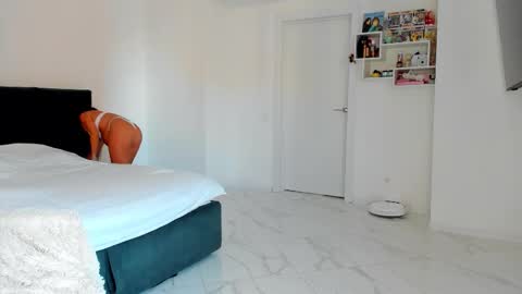 Katrin online show from October 15, 4:59 am