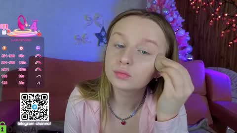 Katrina Bail online show from January 19, 1:35 am