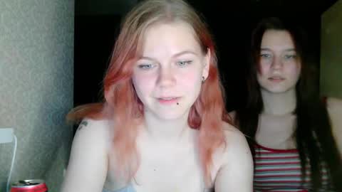 Snapshot of katrine_ine chatting on October 13, 8:22 pm katrine_ine online show from October 13, 8:22 pm
