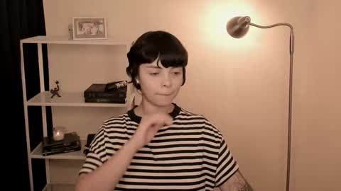 katsuro online show from October 22, 10:15 pm