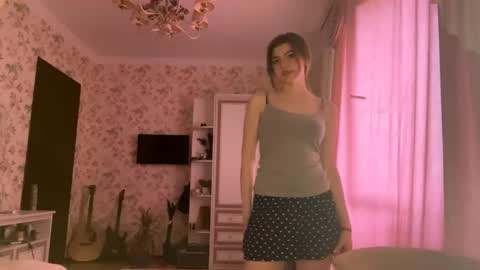 Molly online show from May 12, 10:11 am