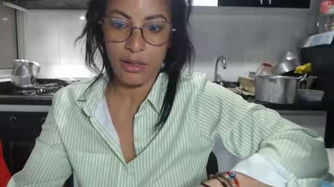 KattleyaGrey online show from September 22, 11:19 am