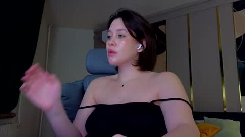 Goddess Katy            VACATION  online show from December 15, 1:11 am