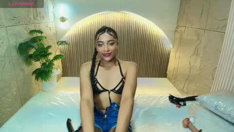 Snapshot of katty_berry_r chatting on September 19, 9:36 pm Katty online show from September 19, 9:36 pm