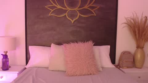 Snapshot of kattyportman chatting on December 18, 4:31 am Katty online show from December 18, 4:31 am