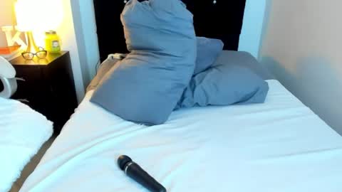 KATYAJHONSS online show from June 6, 10:27 pm