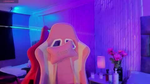 Katy Parisi online show from February 16, 7:58 pm