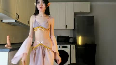 mai online show from July 17, 2:43 pm
