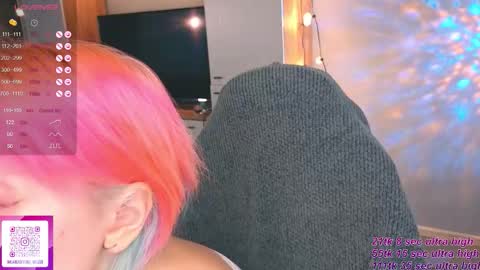 Snapshot of kawaii_yuki chatting on September 28, 4:52 am Yuki  online show from September 28, 4:52 am