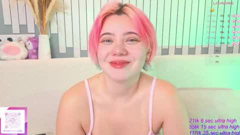 Snapshot of kawaii_yuki chatting on October 4, 5:13 am Yuki  online show from October 4, 5:13 am