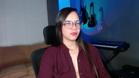 Kay online show from March 8, 11:52 pm