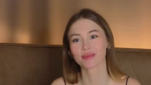 Anna online show from November 18, 9:54 am