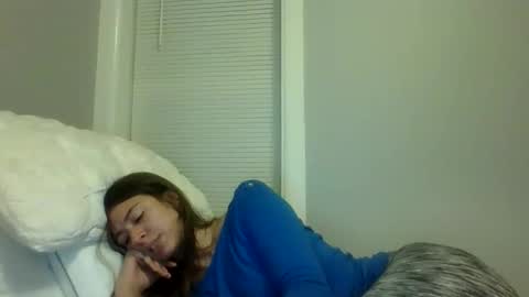 kaylaelizabeth97 online show from December 14, 11:54 pm