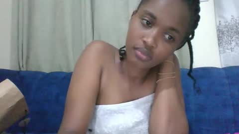 kaylar online show from January 18, 1:46 am