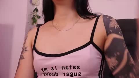 kaylee_lee online show from July 31, 4:35 am