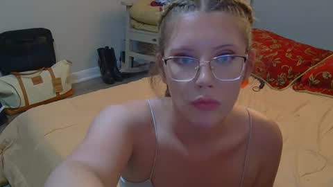 kaylee kakes online show from June 20, 11:41 pm