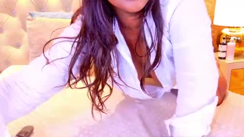  KAYLIE  online show from July 1, 11:15 pm