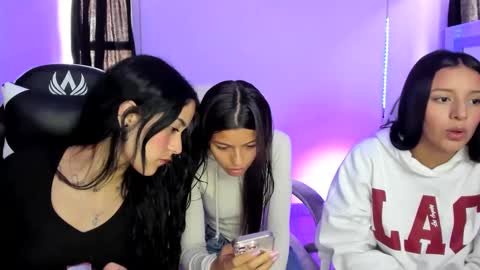 Snapshot of kaylie_xxx chatting on March 12, 8:09 pm kaylie online show from March 12, 8:09 pm