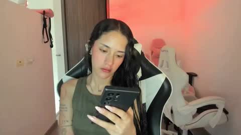 Snapshot of kaylie_xxx chatting on September 26, 7:22 pm kaylie online show from September 26, 7:22 pm