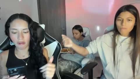 Snapshot of kaylie_xxx chatting on October 9, 9:08 pm kaylie online show from October 9, 9:08 pm