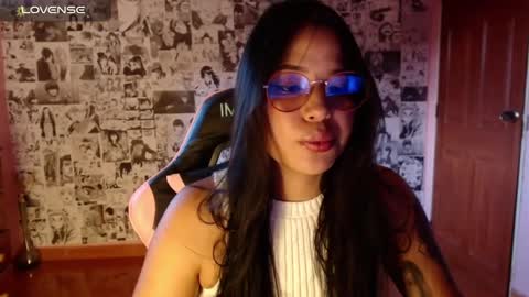 Snapshot of keikim_ chatting on January 7, 9:46 pm Kimk online show from January 7, 9:46 pm