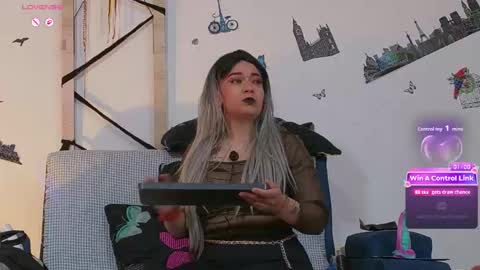 KEILA J online show from June 7, 10:55 am