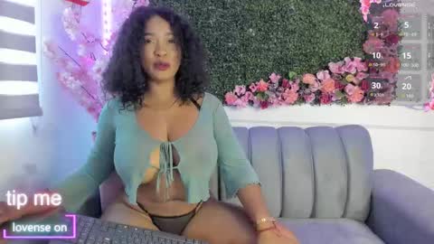 naty online show from February 9, 3:25 pm