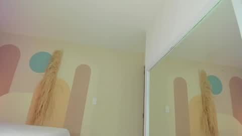 Keira Angel online show from May 8, 5:43 am