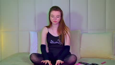 Snapshot of keiraace chatting on January 25, 4:56 am Keira online show from January 25, 4:56 am