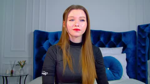 Snapshot of keiraace chatting on February 8, 6:33 am Keira online show from February 8, 6:33 am