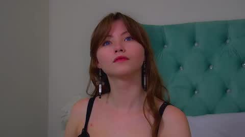 Snapshot of keiraace chatting on September 8, 6:29 pm Keira online show from September 8, 6:29 pm