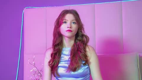 Snapshot of keiraace chatting on September 14, 6:22 am Keira online show from September 14, 6:22 am