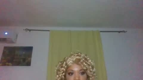 Kellie online show from June 20, 10:08 am