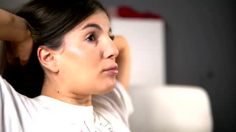 Denise online show from May 1, 2:26 am