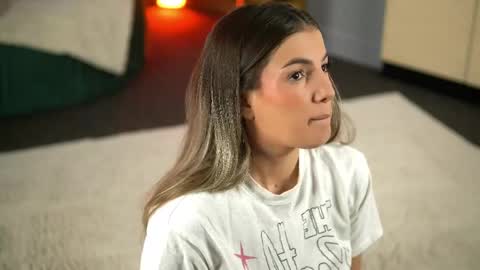Denise online show from June 9, 2:33 am
