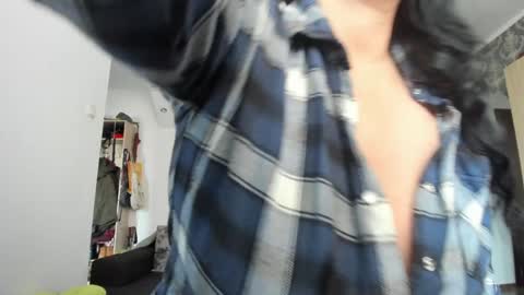 Snapshot of kellymorgan_ chatting on January 16, 8:43 am Monday - Friday  08 am - 3 pm GMT 3 online show from January 16, 8:43 am