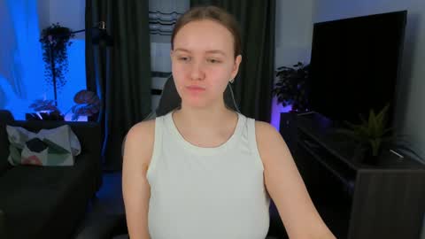 kelly online show from January 18, 8:31 am