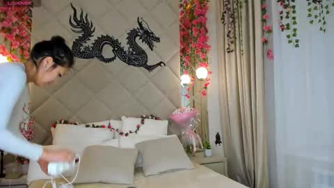 kellyy_bern online show from November 26, 1:06 am